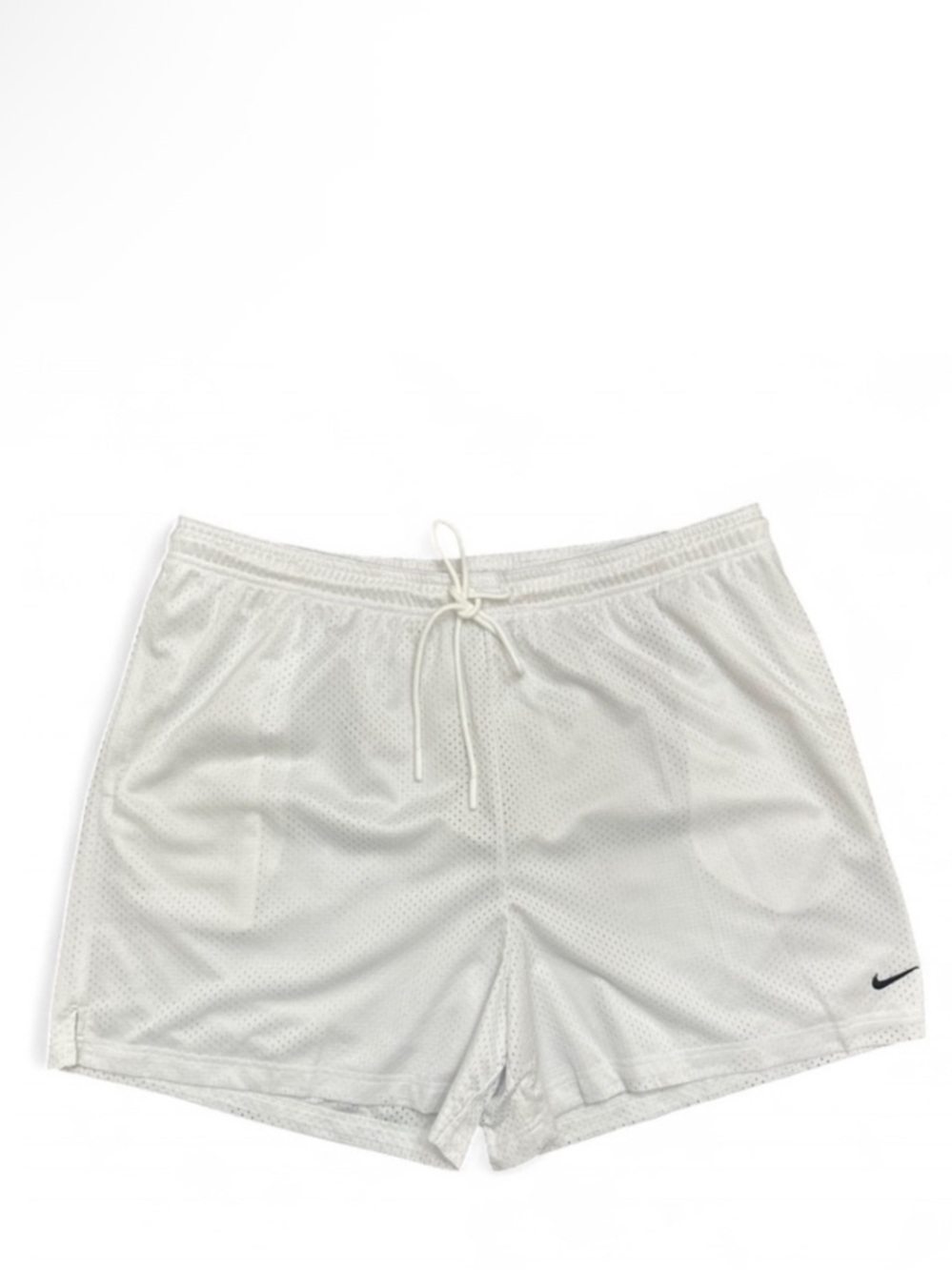 Nike Mesh White Shorts Mid-Thigh Length Size Men’s XXL (NWT)